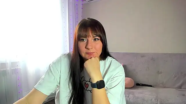 Snapshot of viki_love77 chatting on 05-05-26, 03:20 viki love77 online show from 05-05-26, 03:20