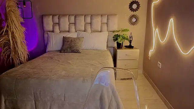 pamela reyes  online show from 02-16-26, 08:40