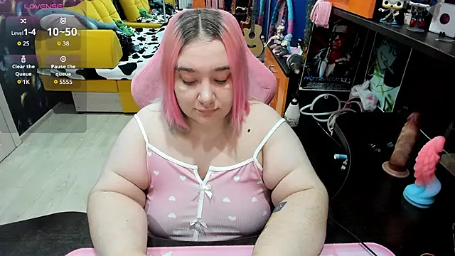 Softie Sofy online show from 11-06-25, 03:21