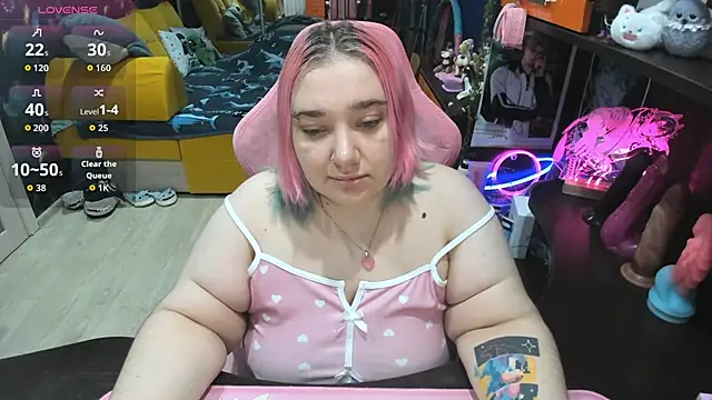 Softie Sofy online show from 02-12-26, 03:06