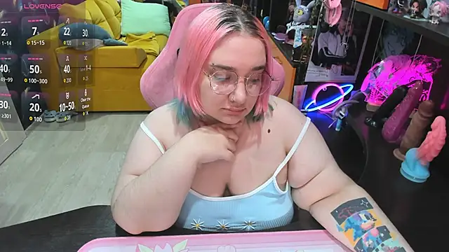 Softie Sofy online show from 05-09-26, 02:59