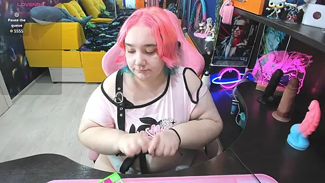 Softie Sofy online show from 12-03-25, 02:01