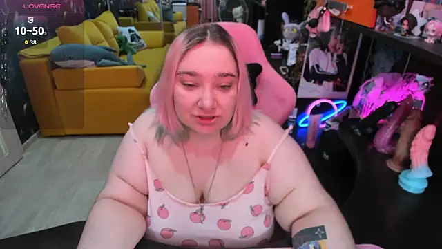 Snapshot of Softie_Sofy chatting on 07-02-26, 02:45 Softie Sofy online show from 07-02-26, 02:45