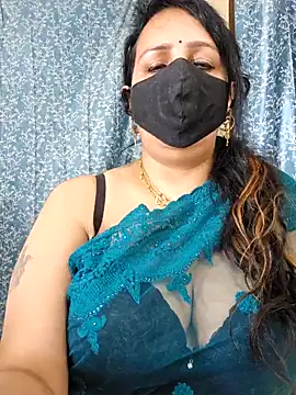 Snapshot of cute-tanvi chatting on 03-08-25, 07:38 cute-tanvi online show from 03-08-25, 07:38