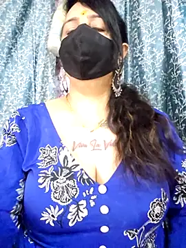 cute-tanvi online show from 06-12-26, 01:03