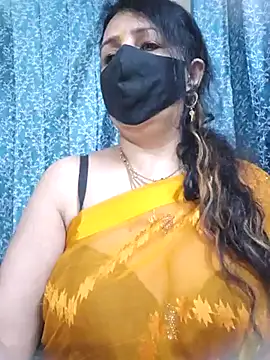 Snapshot of cute-tanvi chatting on 03-17-25, 11:13 cute-tanvi online show from 03-17-25, 11:13