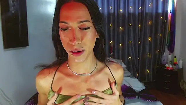 Kenisha Sweet online show from 03-12-26, 01:48