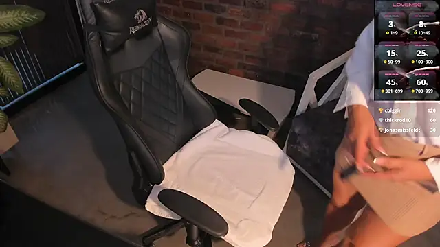 natural bigboobs online show from 03-12-25, 11:12