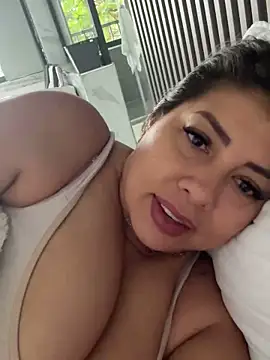 natural bigboobs online show from 03-11-25, 12:28