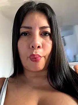 natural bigboobs online show from 12-04-25, 02:27