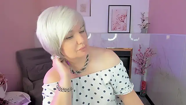 CarmenSoft online show from 06-23-26, 08:56