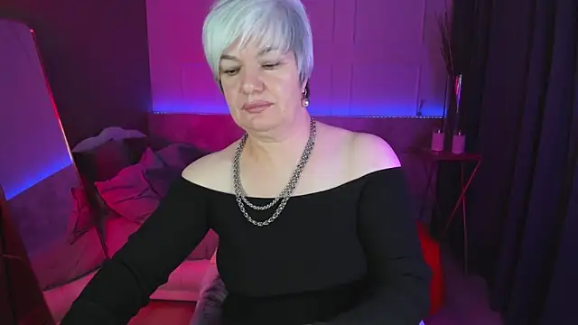 Snapshot of CarmenSoft chatting on 02-27-25, 03:08 CarmenSoft online show from 02-27-25, 03:08
