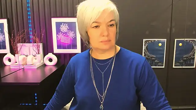 CarmenSoft online show from 05-17-26, 08:53