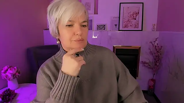 CarmenSoft online show from 03-07-26, 08:36