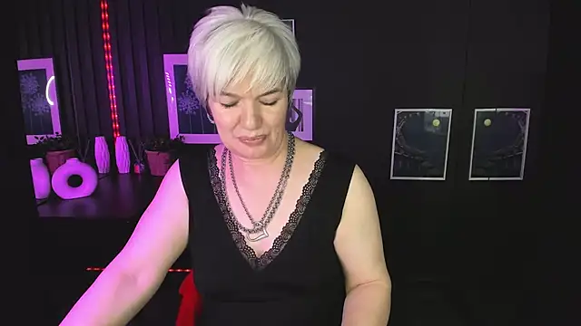 Snapshot of CarmenSoft chatting on 02-16-25, 03:37 CarmenSoft online show from 02-16-25, 03:37