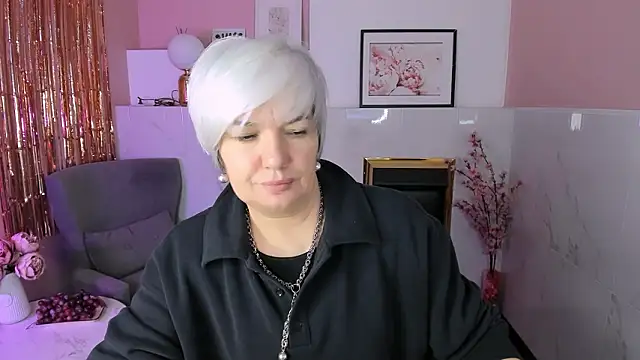 CarmenSoft online show from 01-13-26, 08:46