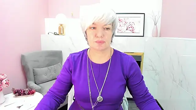Snapshot of CarmenSoft chatting on 01-28-25, 08:36 CarmenSoft online show from 01-28-25, 08:36