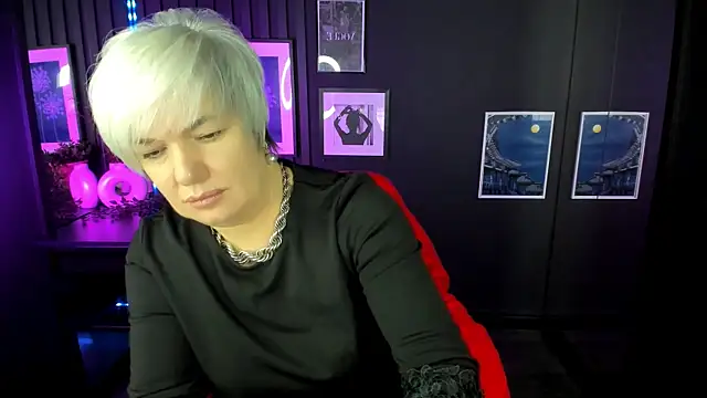 CarmenSoft online show from 12-22-25, 08:42