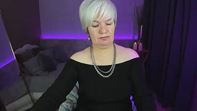 Snapshot of CarmenSoft chatting on 03-11-25, 03:25 CarmenSoft online show from 03-11-25, 03:25