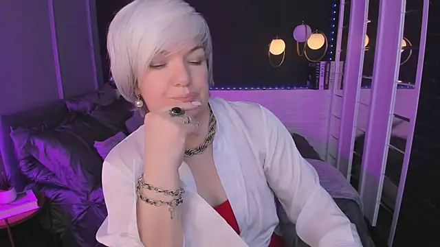 CarmenSoft online show from 05-06-26, 09:13