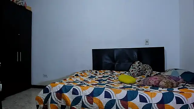 ares sexxx online show from 02-12-26, 12:49