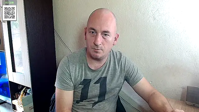 Snapshot of Johan___Barker chatting on 03-16-25, 11:16 Johan   Barker online show from 03-16-25, 11:16