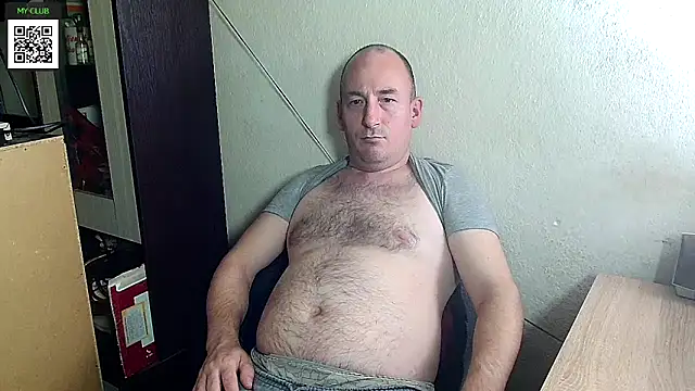 Snapshot of Johan___Barker chatting on 02-23-25, 06:45 Johan   Barker online show from 02-23-25, 06:45