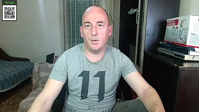 Snapshot of Johan___Barker chatting on 02-07-25, 12:50 Johan   Barker online show from 02-07-25, 12:50