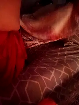 NylonBooyy online show from 05-01-26, 03:33