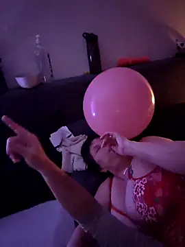 Kinky PeSu online show from 02-07-26, 10:07