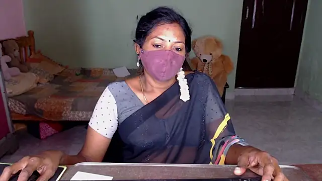 Novapol online show from 03-26-26, 01:53