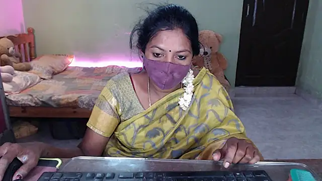 Novapol online show from 04-22-26, 01:29