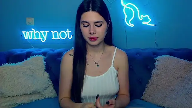 ViollinaLove online show from 02-09-26, 05:49