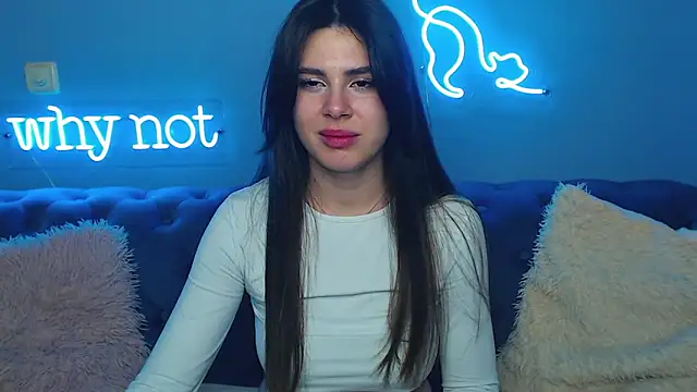 ViollinaLove online show from 03-22-25, 05:52