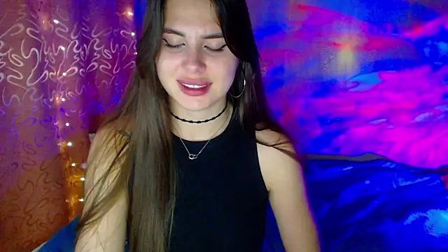 ViollinaLove online show from 10-18-25, 04:42