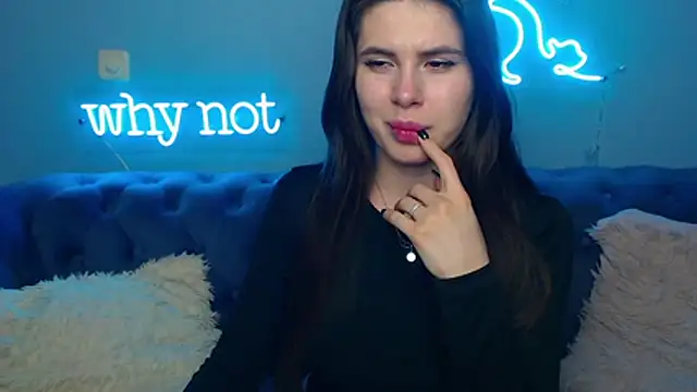 ViollinaLove online show from 02-21-26, 05:48