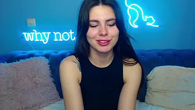 ViollinaLove online show from 03-21-25, 08:50