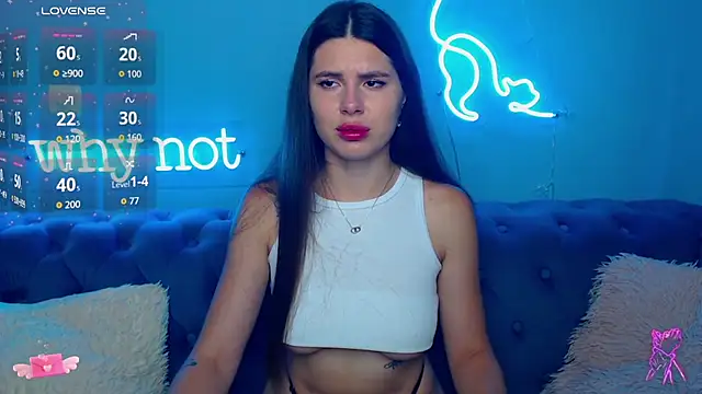 Snapshot of ViollinaLove chatting on 07-19-26, 04:54 ViollinaLove online show from 07-19-26, 04:54