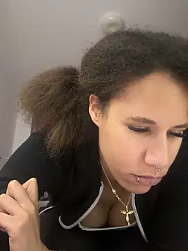 AaliyahHarris online show from 01-29-25, 06:17