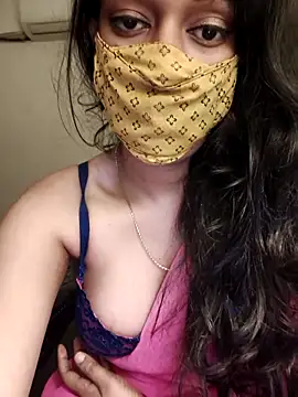 Lavanya Shah online show from 11-22-25, 03:00