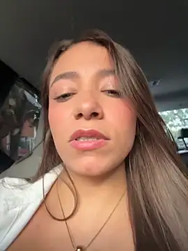 Hall 16 online show from 12-17-25, 08:58