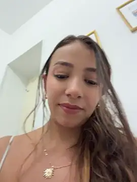 Snapshot of Hall_16 chatting on 06-06-26, 10:59 Hall 16 online show from 06-06-26, 10:59