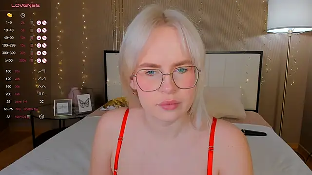 bellatip online show from 10-20-25, 12:45