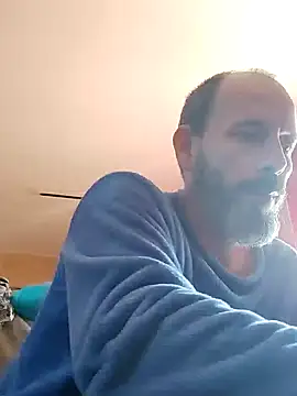 Snapshot of 207RCCam chatting on 12-27-24, 12:01 207RCCam online show from 12-27-24, 12:01
