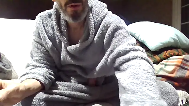 Snapshot of 207RCCam chatting on 12-19-25, 07:38 207RCCam online show from 12-19-25, 07:38