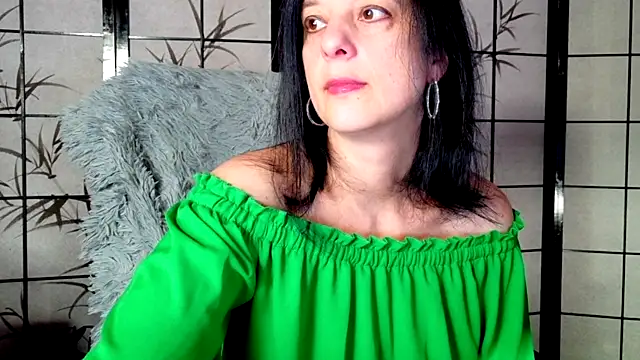  Sweetlonglips  online show from 11-24-25, 06:57