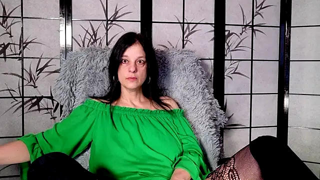  Sweetlonglips  online show from 04-01-26, 06:15