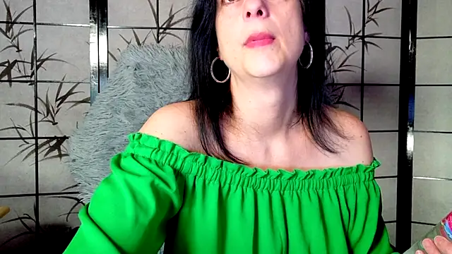  Sweetlonglips  online show from 12-04-25, 05:06