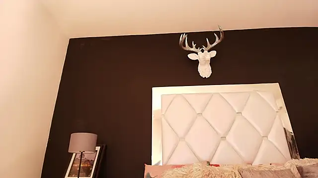 Sensual Crazy online show from 10-31-25, 07:32