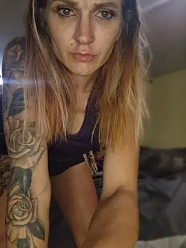 MaddisonX online show from 07-01-26, 05:08
